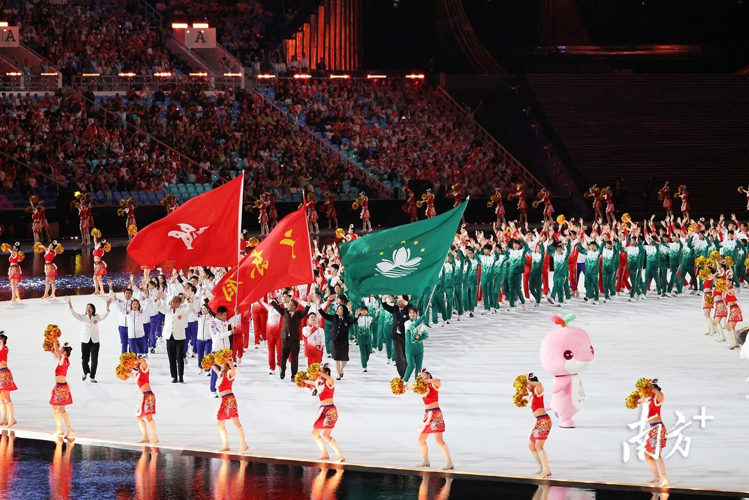 曼城德布劳内助攻斯特林得分